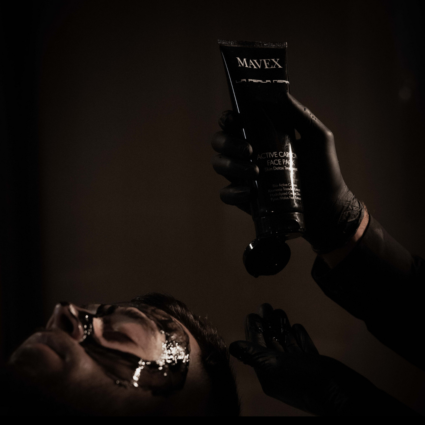 Mastering the Art of Male Elegance: Unmasking the Secrets Behind Joe Vipond’s Premium Hair and Grooming Product Choice